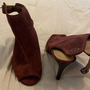 Lucky Brand Open Toe & Heel Bootie - Maroon